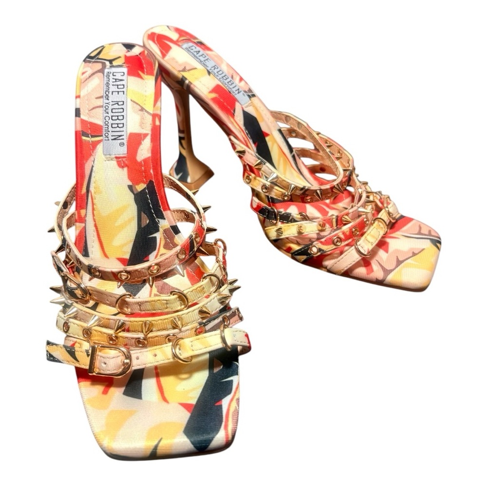 CAPE ROBBIN Bonita Spike Square Toe Odd Shaped Heels.